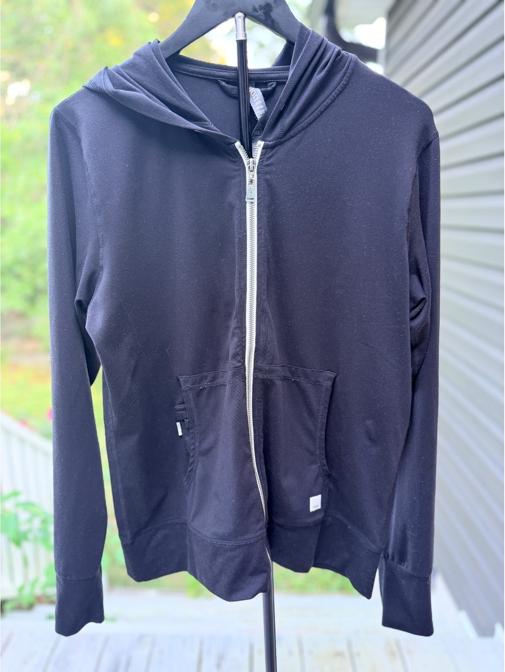 Vuori Black Large Full Zip Hoodie Sweatshirt